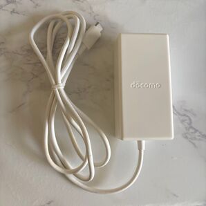 docomo ドコモ ACアダプタ08 45W USB Type-C 超急速充電