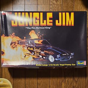 レベル 1/16 ジャングル ジムRevell JUNGLE JIM The Fire Burnout King FunnyCar