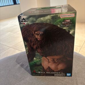 一番くじ 進撃の巨人 獣の巨人 MEGAIMPACT フィギュア 未開封A賞