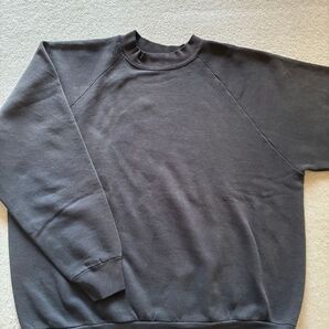 Fruit of the Loom ブラック スウェット 古着 ラグラントレーナー