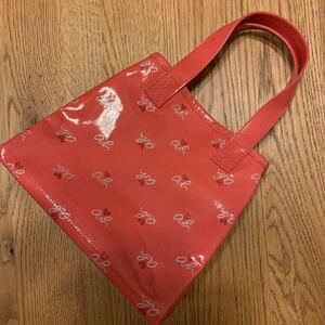 Agnes b. アニエスベー ビニール製ハンドバッグ ピンク サイズ幅22×高さ21×マチ11.5cm 内ポケット3箇所 外ポケット2箇所あり 1回使用
