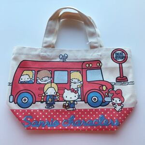 サンリオランチトートバック オールキャラクター柄