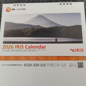 2026年 IRIS Calendar エヌエヌ生命 卓上カレンダー