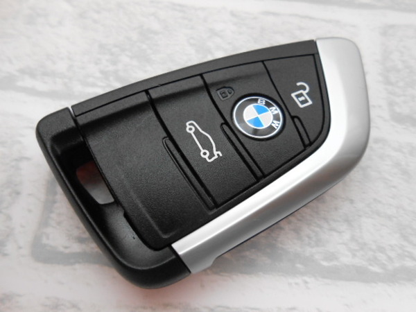 ☆BMW 純正 スマートキー キーレス 3ボタン X2など 美品☆A2011-5