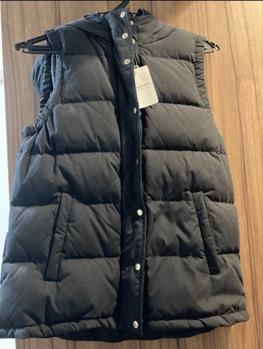 新品 未使用 ダウンベスト　スピックアンドスパン　シンプリシテェ ベスト ブラック　黒　Spick and Span　