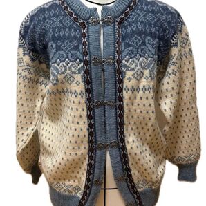 DALE OF NORWAY Oslo sweater shop ノルディック柄カーディガン メタルフック ブルー系