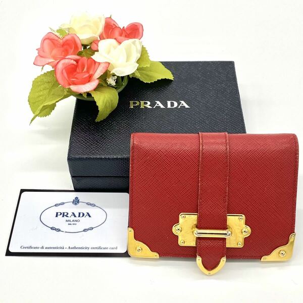 【大特価!!】LADIES PRADA プラダ カイエ 人気モデル 二つ折り財布 レッド×ゴールド ケース付き ブランド 鑑定済み 夏 海 キャンプ■