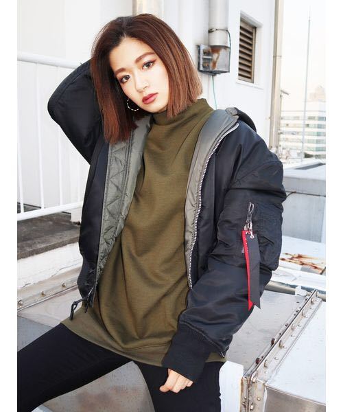 コラボ/Stussy/MA-1/ジャケット/N-2B/ブラック/限定/ALPHA