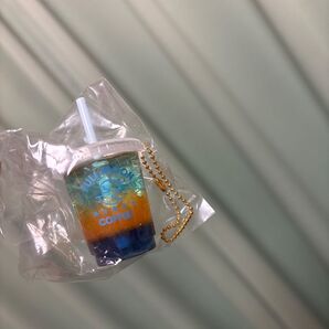 満月珈琲店 ガチャ テイクアウトアイスドリンク 水平線のソーダ ミニチュア キーホルダー