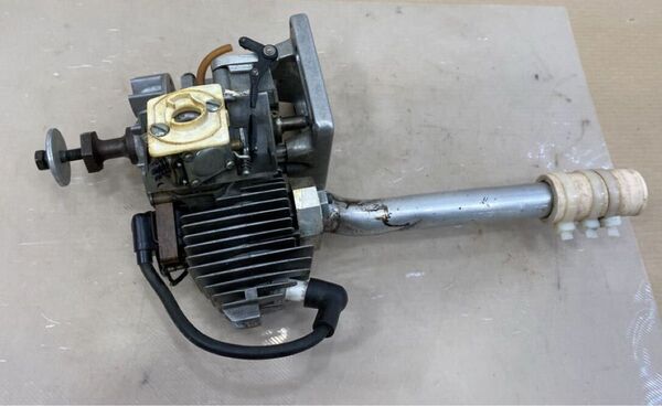 ラジコン エンジン 飛行機パーツ