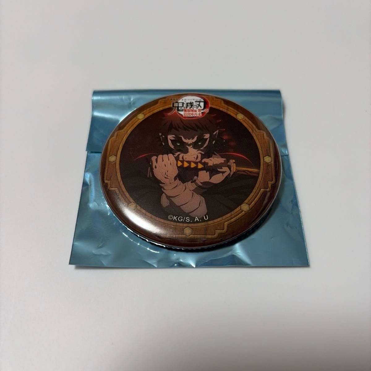 ヒューマンバグ大学 The BUGSカフェ ランダム缶バッジ 特別衣装篇 裏神