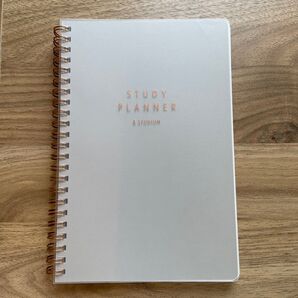 いろは出版 STUDY PLANNER & STUDIUM スタディプランナー ノート 未使用