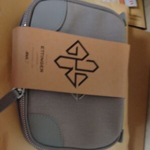 アメニティポーチ