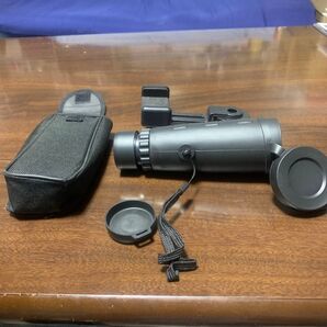 単眼鏡 20倍率 望遠鏡 携帯電話望遠鏡 テレスコープ 運動会 アウトドア スポーツ観戦 野鳥観察 収納ケース付き 中古品