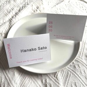 【結婚式】折り目加工済 英字モダン席札 1枚60円〜