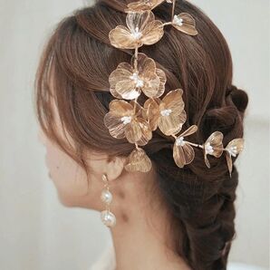 【残りわずか】ヘッドドレス ゴールド フラワー 花 ブライダル ヘアアクセサリー 上品