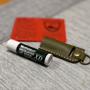 栃木レザーリップケース グリーン緑ヌメ革本革レザークラフト メンソレータム