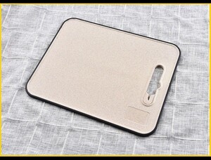 ★大セール★ 多機能 抗菌 まな板 卸し金 包丁研ぎ器 麦わら 1台3役 ゴム