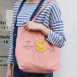 アコモデ ヴィンテージ トートバッグ スマイル ピンク バッグ キャンバス