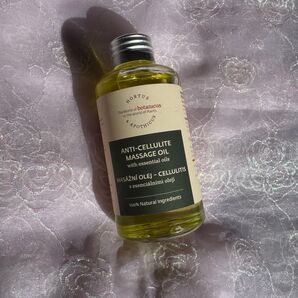 HORTUS ANTI-CELLULITE MASSAGE OIL エッセンシャルオイル