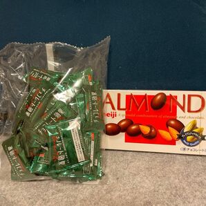 チョコレート効果1袋 明治アーモンド1箱