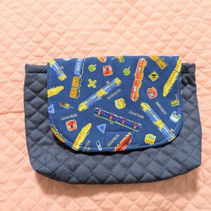 新幹線電車デニム 横型横入れお弁当袋 ハンドメイド 大きめ キルティング マジックテープ式 男の子