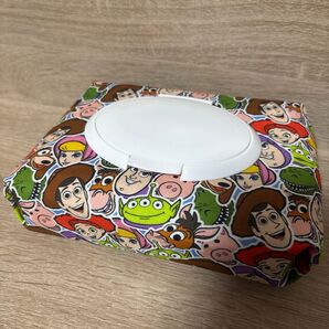 トイストーリー柄のおしりふきポーチ