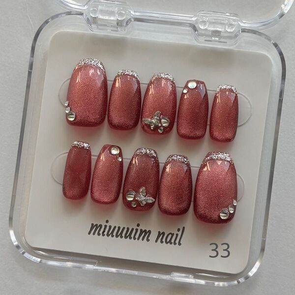 現品ネイルチップ 赤 マグネット 韓国風 ワンホンネイル フレンチガーリー y2k ちゅるん 推し活 ショートバレリーナ