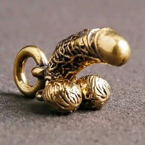 ペニスキーホルダー★男性器★真鍮製★ユニーク★玉袋ぶらぶら可動★ラッキーチャーム