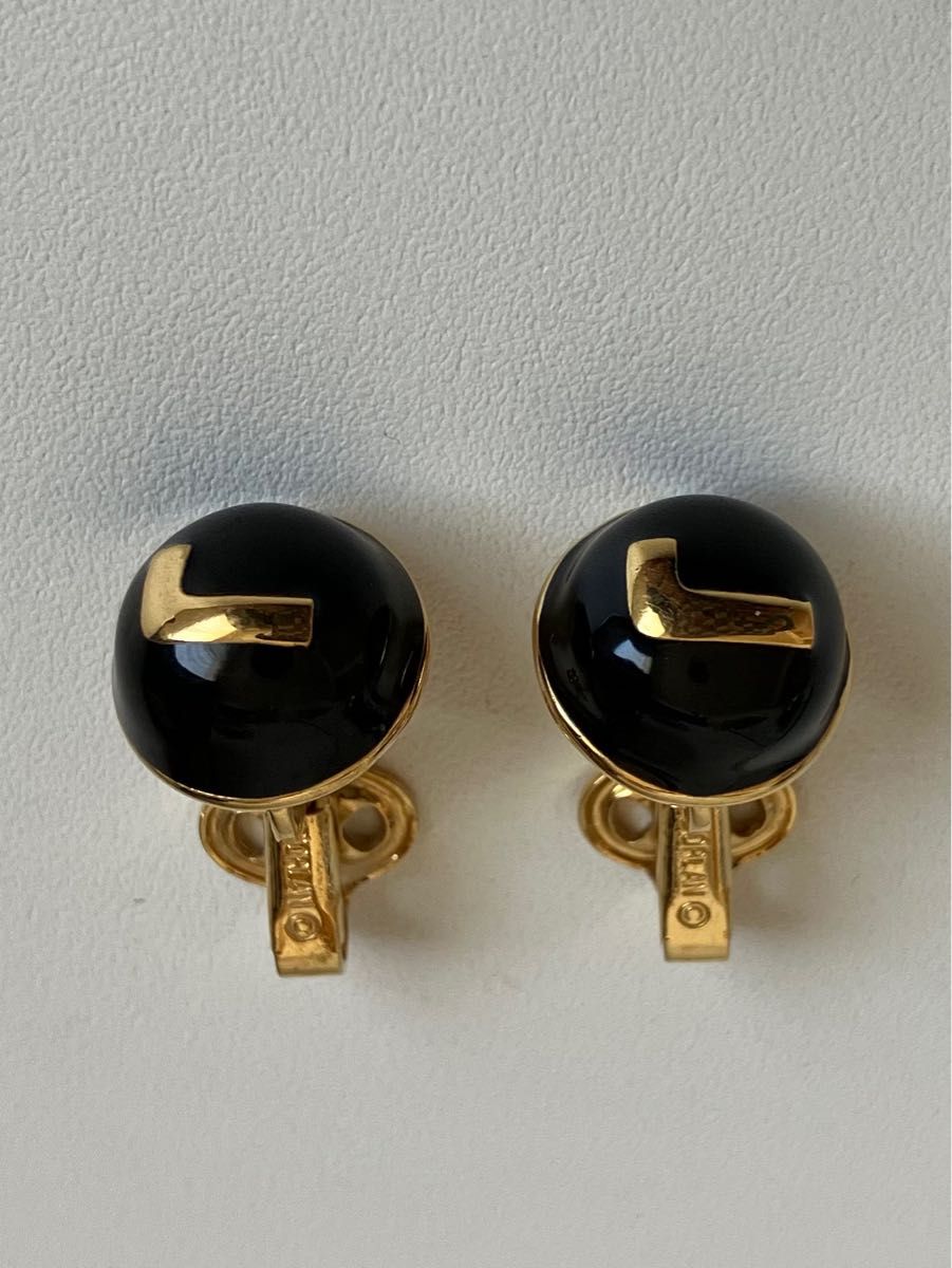 D'ORLAN ドーラン ブラック×ゴールドカラー イヤリング 小ぶり ヴィンテージ