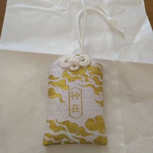 【未使用】めのうの店川島 神在月限定お守り袋 お守り入れ 出雲 島根 出雲大社袋 シール付