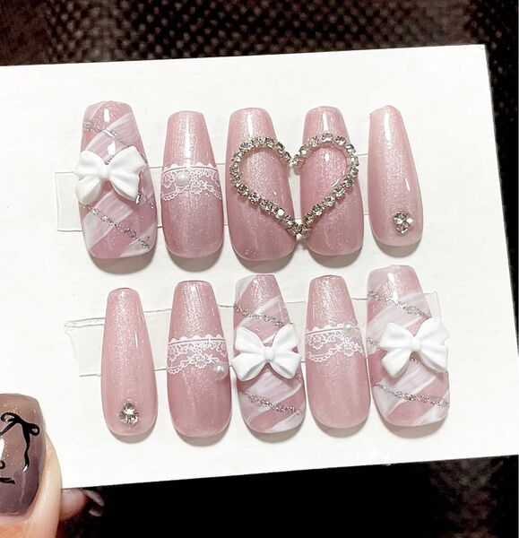 【オーダー】ネイルチップ フレンチガーリー ちゅるん 量産型 スナ系 ワンホン 韓国 推し活 ピンク マグネット レース