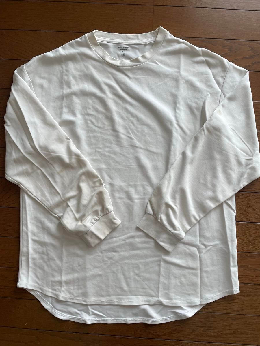 GU 長袖Tシャツ ロンT 白 ホワイト Mサイズ