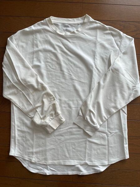 GU 長袖Tシャツ ロンT 白 ホワイト Mサイズ