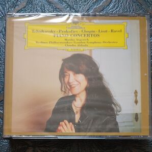 マルタ・アルゲリッチ / ベルリン・フィルハーモニー管弦楽団 他 / ピアノ・コンチェルト超絶名演集【2CD】