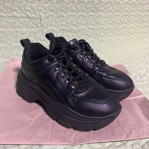 厚底スニーカー 黒 ブラック カジュアルシューズプラットフォームレザースニーカーダッドシューズ合皮レザー