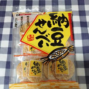 秋田市 いなふく米菓 納豆せんべい 11枚入り