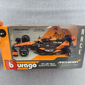 【値段交渉可】burago 1/43 McLaren MCL38 Miami Grand Prix 2024 ミニカー