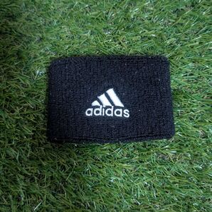 アディダスリストバンド サッカー審判