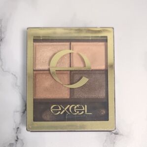 中古 スキニーリッチシャドウ SR01 ベージュブラウン サナ エクセル excel