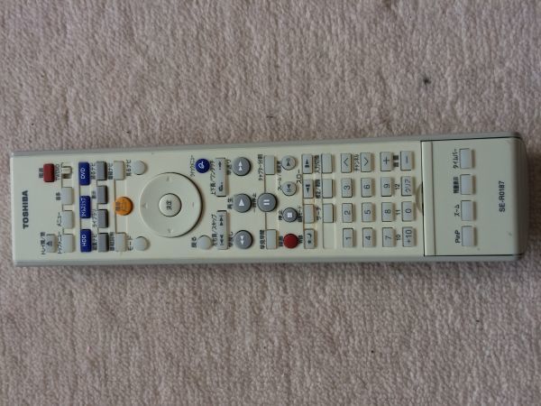 東芝TOSHIBA□レコーダーRD-XS37他用標準リモコン□SE-R0187□パーツ