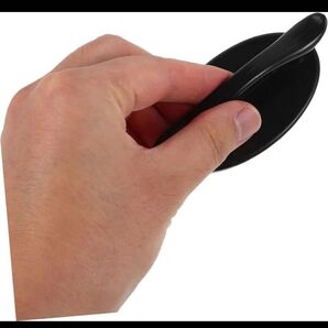 引き出しノブ 【2個】自己粘着 プラスチック 穴あけ不要 ブラック DIY