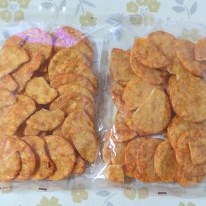 もち吉割れせん【絶品チーズ煎餅2袋】※画像・説明文必読。ネコポス箱に直入れ発送です。梱包・配送中の割れ・欠けご了承ください。