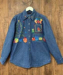 N141/カラフル　クリスマス　デニム　シャツ　刺繍　アップリケ　ツリー　プレゼント　冬　ヴィンテージ vintage used USA 古着/club723