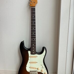 コンポーネントギター・ストラトキャスターモデル・raw vintage 5661 ピックアップ搭載・フェルナンデスマホガニーボディ