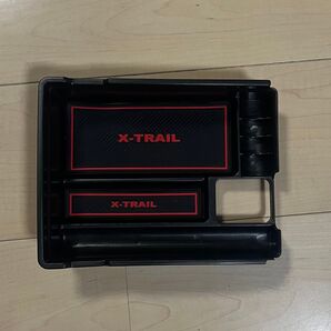 コンソールトレイ エクストレイル T32