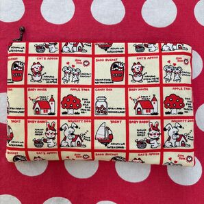 【126】■懐かしさと、可愛い絵柄が目を惹きます■ハンドメイド ポーチ 包装紙柄 文房具 昭和レトロ レトロ柄 シモジマ 駄菓子屋