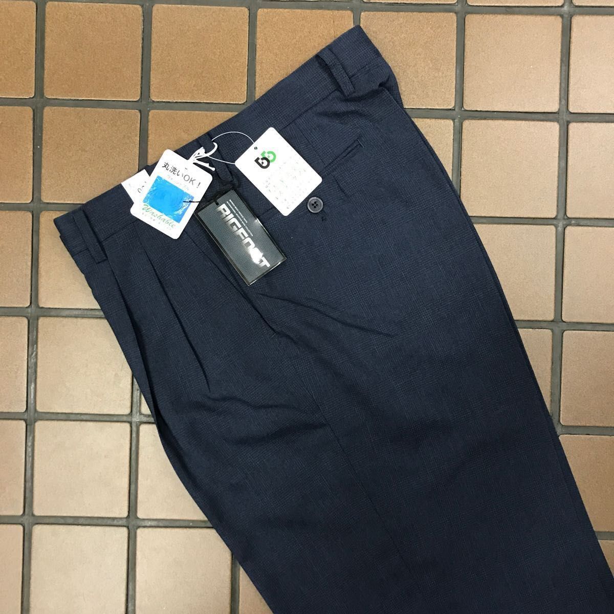 《限定★お買い得》新品★タグ付き高級RIGFOOT大人のスラックスサイズ82 サファイアブルー系グレンチェック柄ゴルフパンツ