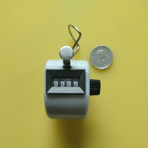 数取り器 スコアカウンター チェックカウンター (グレー) 運動会スポーツ観戦 野鳥観察 文具 キッチン 9999迄