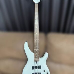 TRBX304 WH【おまけ付】YAMAHA ホワイト 白 ベース ヤマハ